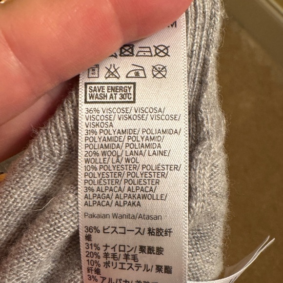 Gray TOPSHOP sweater dress with tie front. Sz 8 - Picture 6 of 6